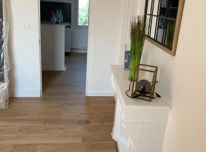 Апартаменты Meuble Et Renove Centre Ancien Du Havre Гавр