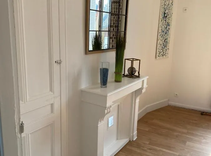 Meuble Et Renove Centre Ancien Du Havre * Гавр